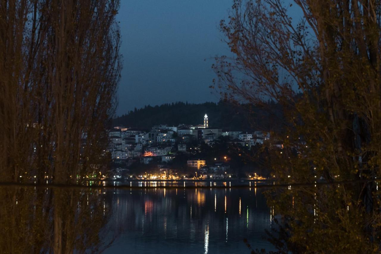 View Kastoria Apartment Exterior photo